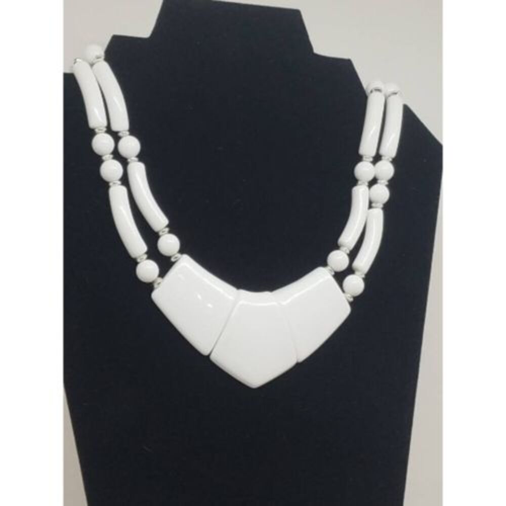 Vintage white multi strand necklace